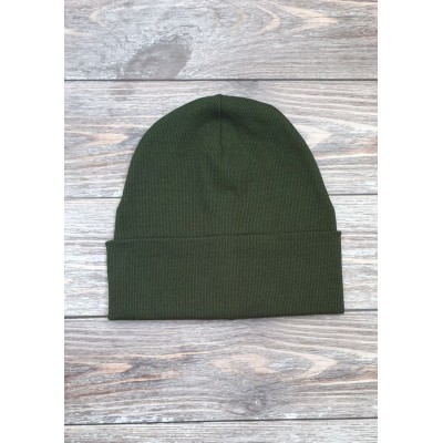 Трикотажна шапка з відворотом в рубчик - олива