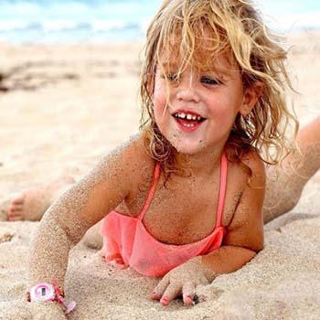 Дитячі купальники для дівчаток